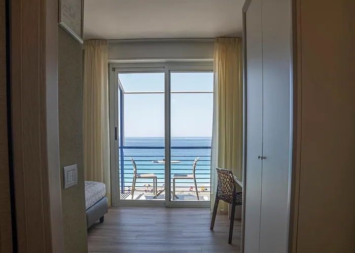 Hotel sulla spiaggia a Sestri Levante